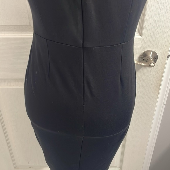 Frank Lyman Sleeveless Shift Dress Black Back Zip Women's Size 4 Stretch LBD - Picture 8 of 10